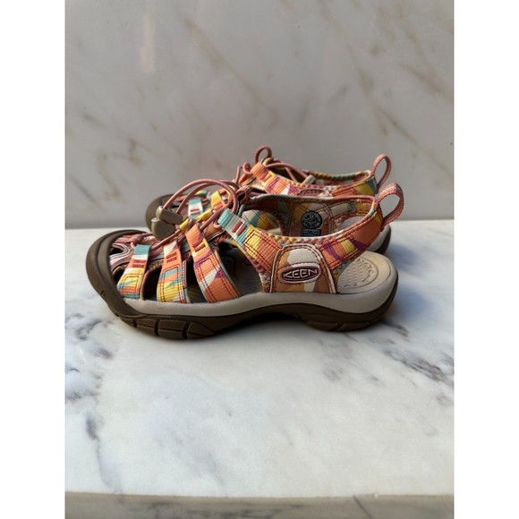 Keen Shoes - $130 NEW KEEN Women's Newport H2 Closed Toe Water Sandal, Brick Dust/Multi, 5.5